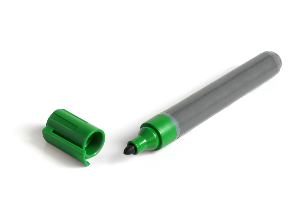 Green pen with Annular Snap Fit Joint