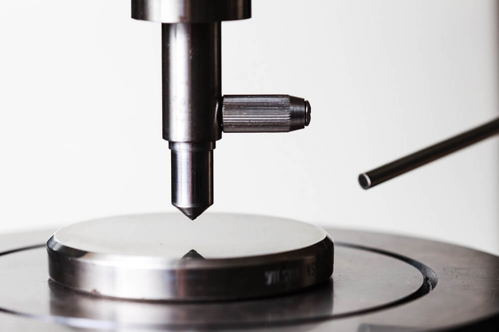 rockwell-hardness-scale-test-indenter