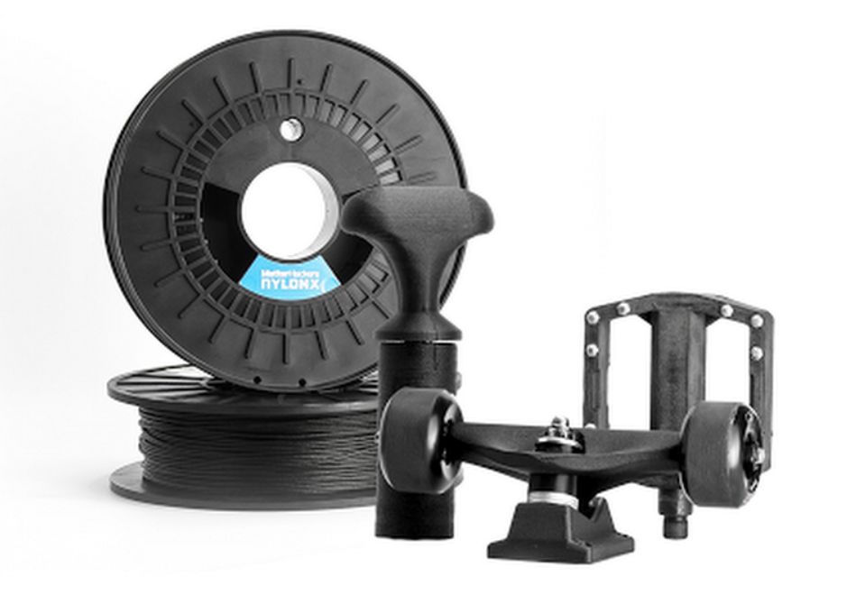 Carbon Fiber–Reinforced Filaments NylonX